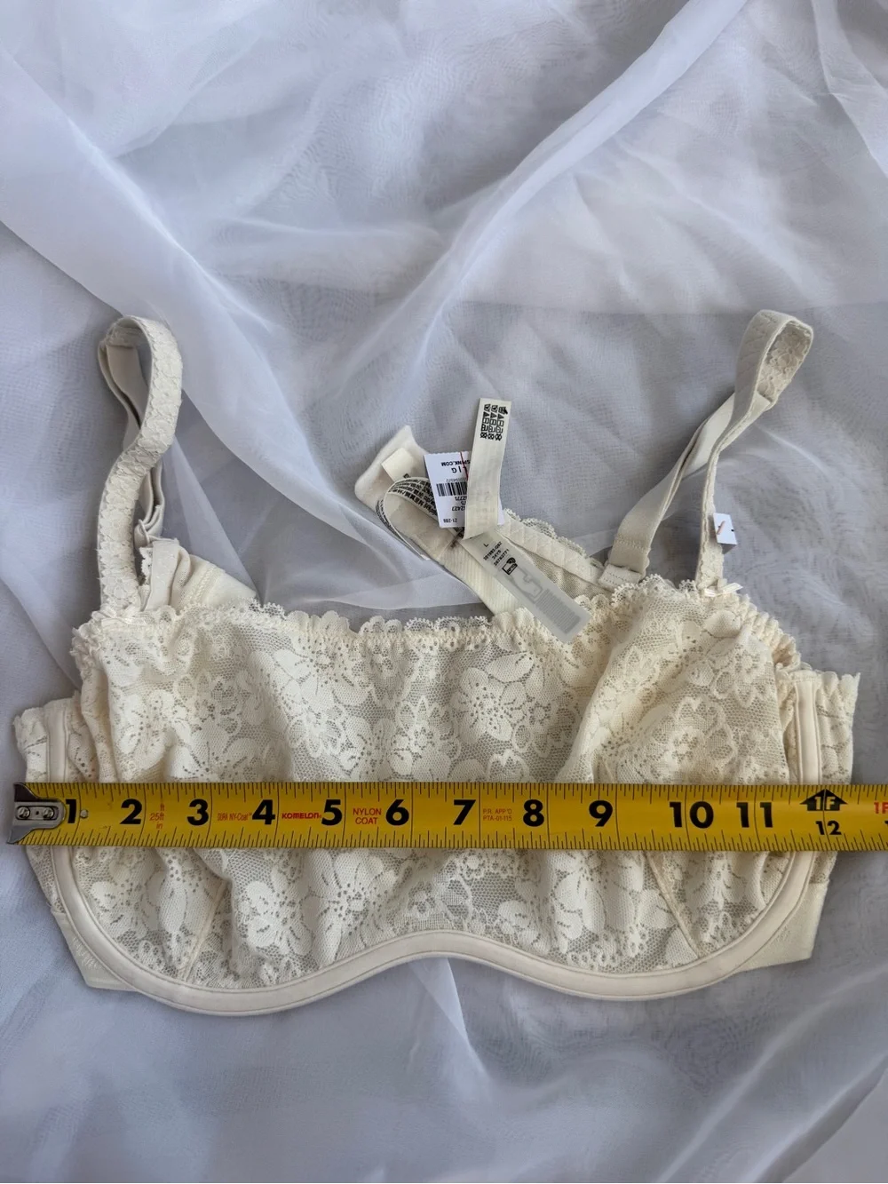 Victoria’s Secret PINK Wink Scoop Bra | L | White | Unlined Bralette | NWT